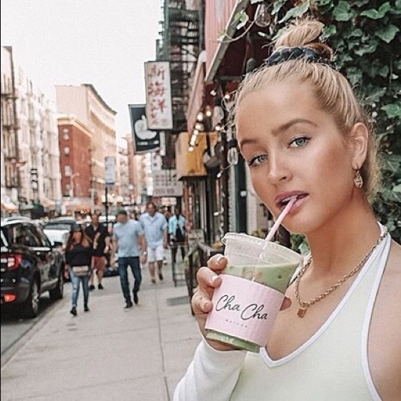 Meet your Posher, Kim - Picture 1 of 1